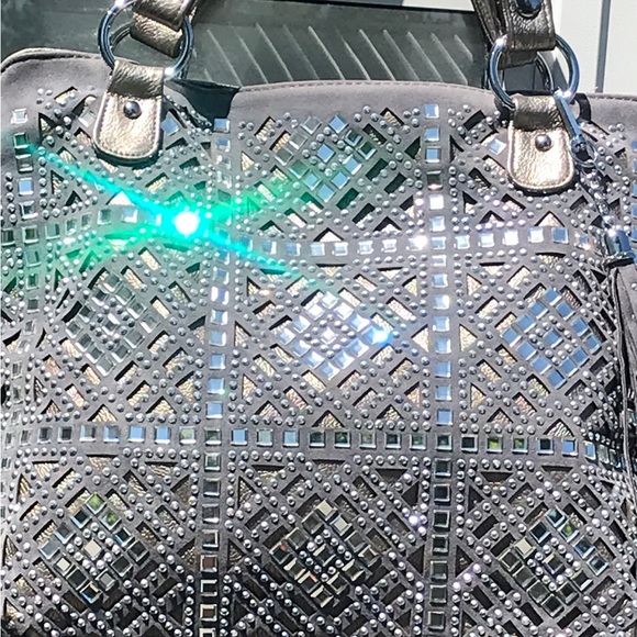 NWOT NEVER CARRIED Bling 
Med/Large Shoulder Hobo Bag - Picture 4 of 14